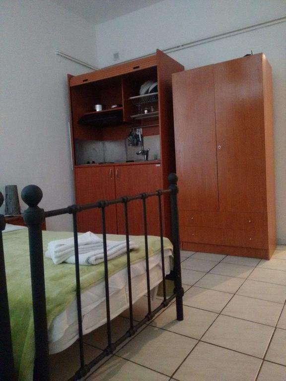 Eliza Studios And Apartments Pefkochori Extérieur photo